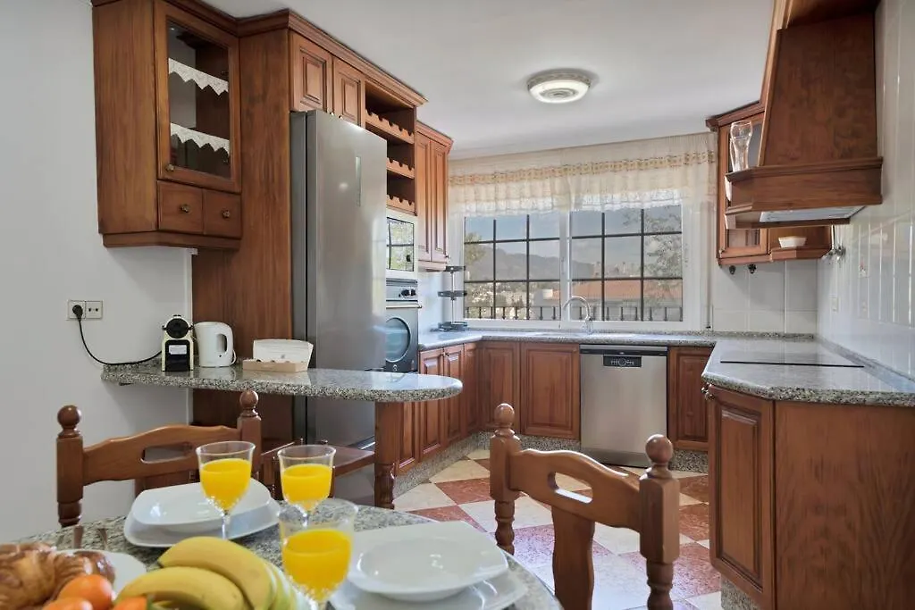Apartamento Con Jacuzzi Y Parking En San Pedro - Del Valle 72 2 Marbella